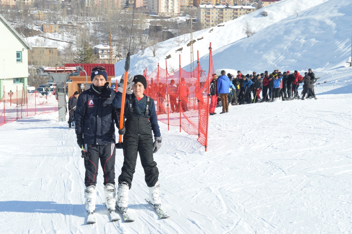 Bitlis’te kış kayak sezonu başladı